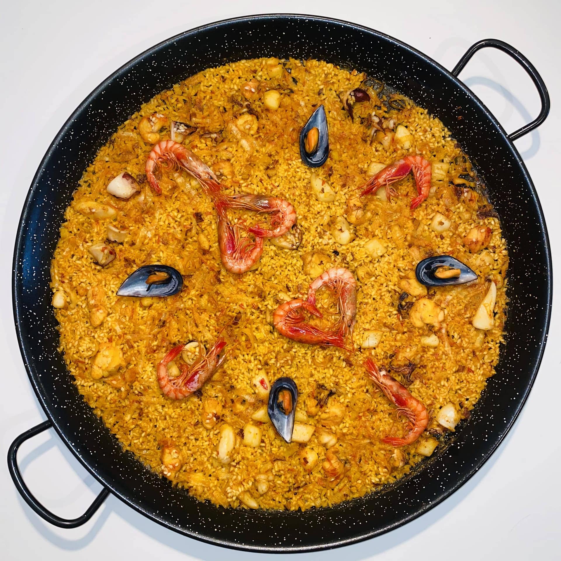 Valencian paella with seafood